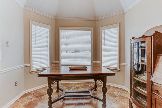 255 CAMERON DR, Oakland, TN 38060