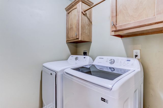 255 CAMERON DR, Oakland, TN 38060