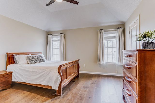 255 CAMERON DR, Oakland, TN 38060