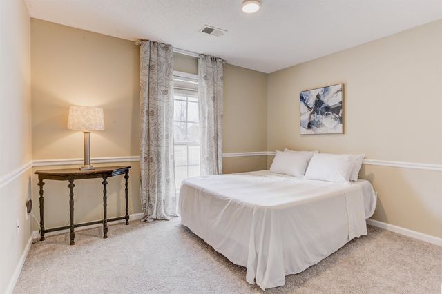 255 CAMERON DR, Oakland, TN 38060