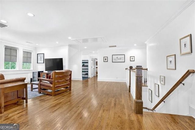 3230 W Andrews Drive, Atlanta, GA 30305