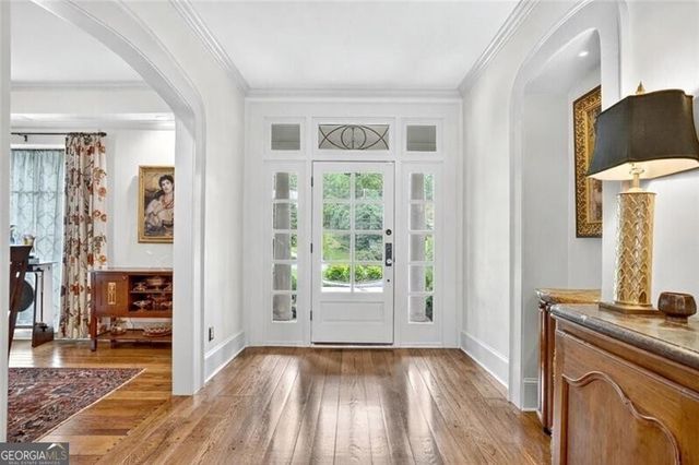 3230 W Andrews Drive, Atlanta, GA 30305