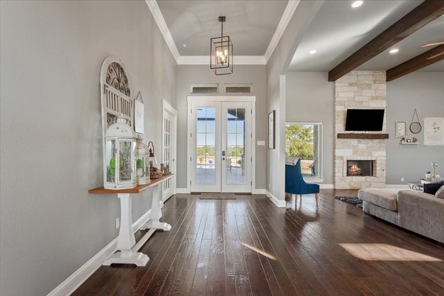 628 Wildflower, Mcgregor, TX 76657