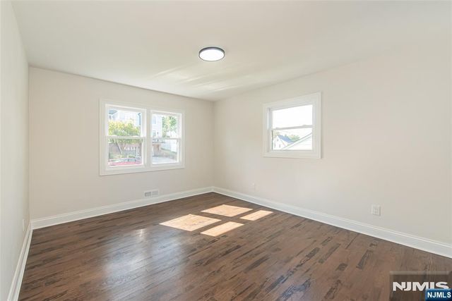 167 Pleasant Avenue, Bergenfield, NJ 07621
