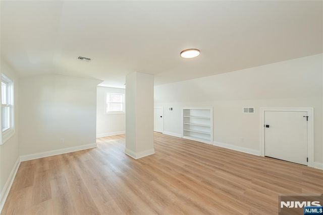 167 Pleasant Avenue, Bergenfield, NJ 07621