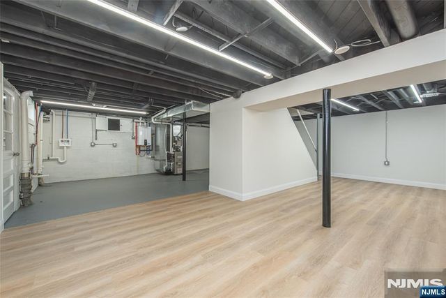 167 Pleasant Avenue, Bergenfield, NJ 07621