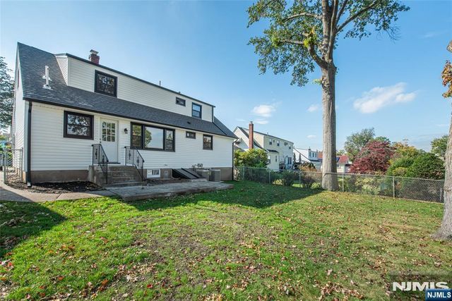 167 Pleasant Avenue, Bergenfield, NJ 07621