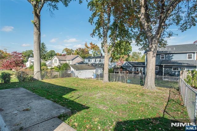 167 Pleasant Avenue, Bergenfield, NJ 07621