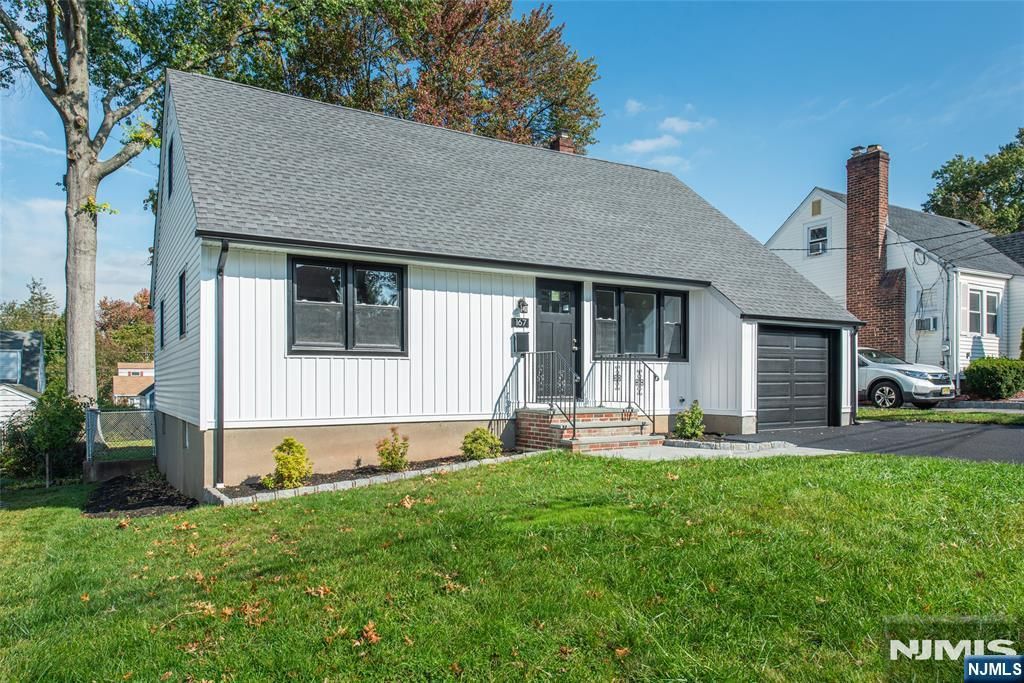 167 Pleasant Avenue, Bergenfield, NJ 07621