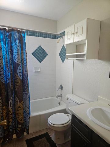 516 Sanchez Road NW, Albuquerque, NM 87107