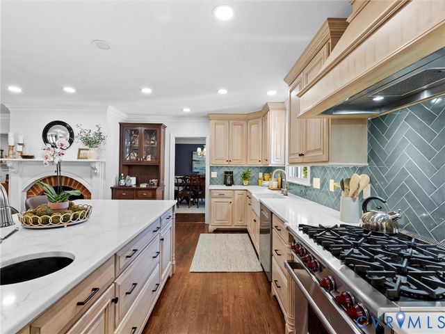 8205 Kimbershell Pl, Henrico, VA 23229