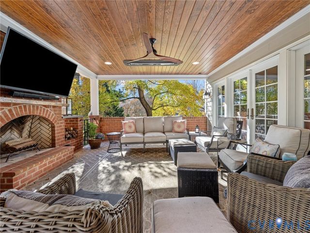 8205 Kimbershell Pl, Henrico, VA 23229