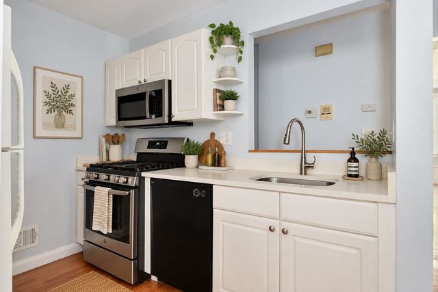 36 Cummings Rd 2, Boston, MA 02135