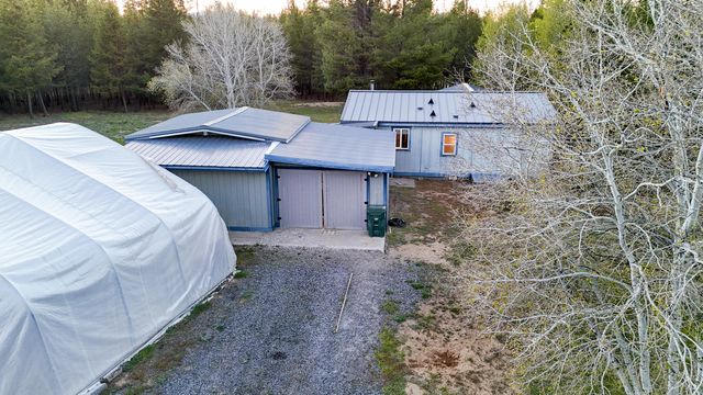 15845 Camino De Oro, La Pine, OR 97739
