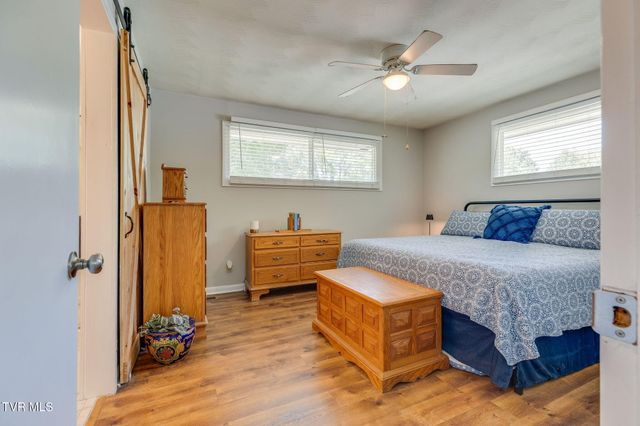 1744 Whispering Hills Drive, Kingsport, TN 37660