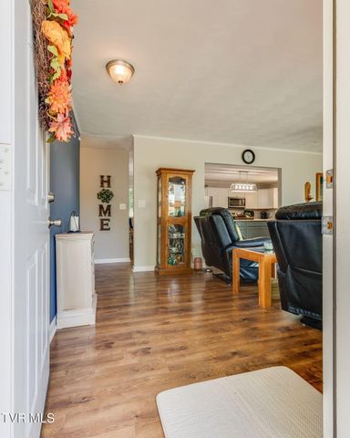 1744 Whispering Hills Drive, Kingsport, TN 37660