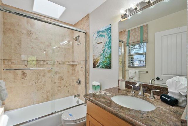 1311 15 Pacific Beach Dr, San Diego, CA 92109