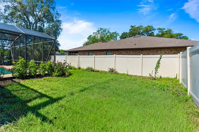 565 HAYMAN COURT, Debary, FL 32713