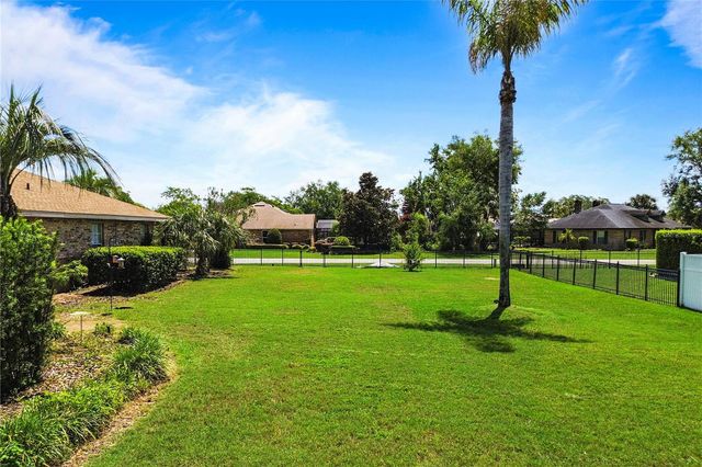 565 HAYMAN COURT, Debary, FL 32713