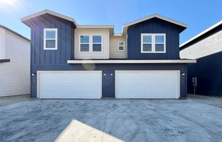 3501 E Renfro Street 121, Burleson, TX 76028