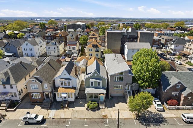 8111 4TH AVE, North Bergen, NJ 07047