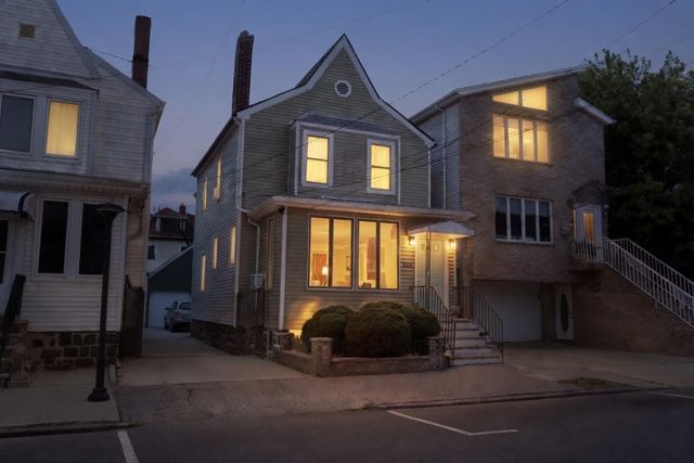 8111 4TH AVE, North Bergen, NJ 07047