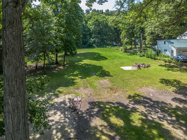 2605 W Dupont Road, Fort Wayne, IN 46818