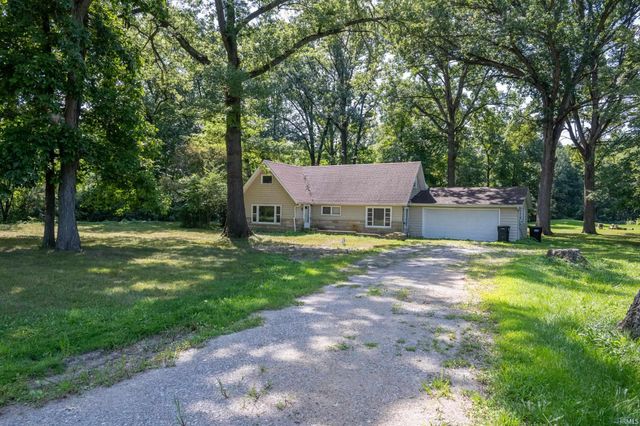 2605 W Dupont Road, Fort Wayne, IN 46818