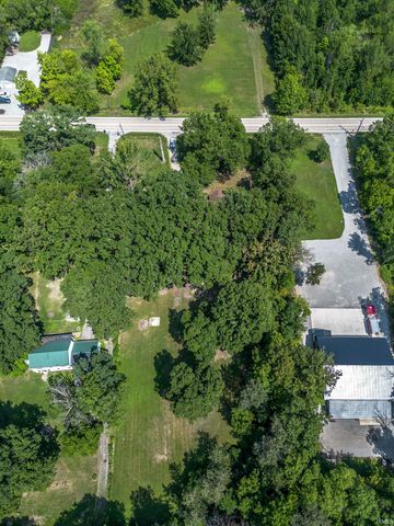 2605 W Dupont Road, Fort Wayne, IN 46818