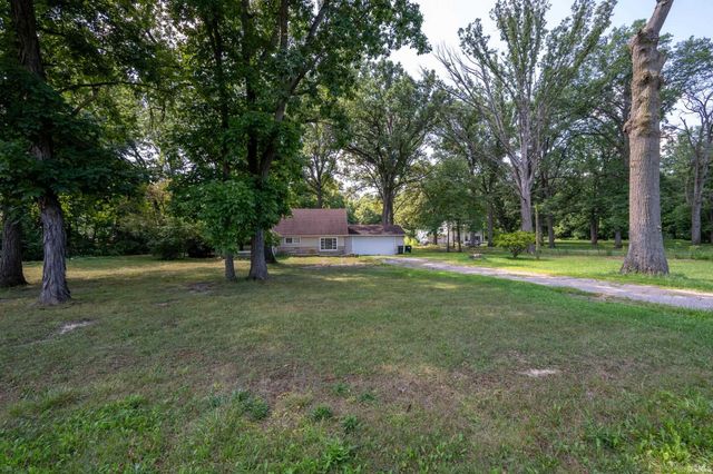 2605 W Dupont Road, Fort Wayne, IN 46818