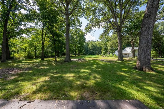 2605 W Dupont Road, Fort Wayne, IN 46818