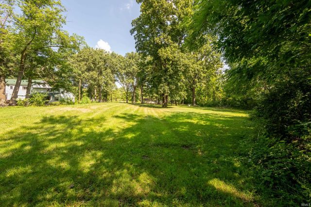 2605 W Dupont Road, Fort Wayne, IN 46818