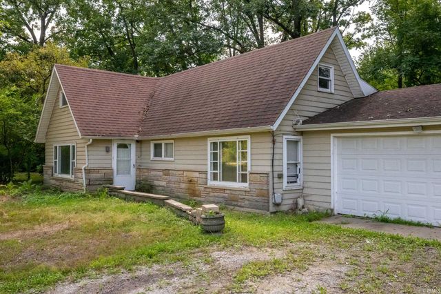 2605 W Dupont Road, Fort Wayne, IN 46818