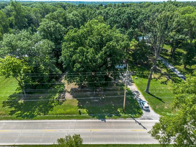 2605 W Dupont Road, Fort Wayne, IN 46818