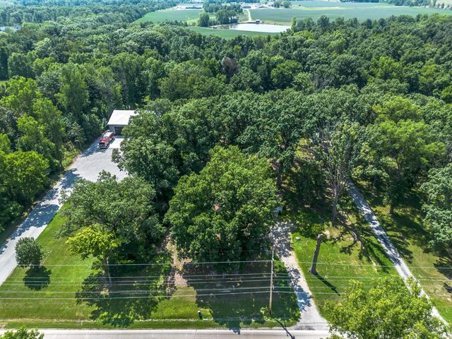 2605 W Dupont Road, Fort Wayne, IN 46818