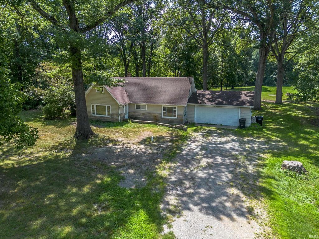 2605 W Dupont Road, Fort Wayne, IN 46818
