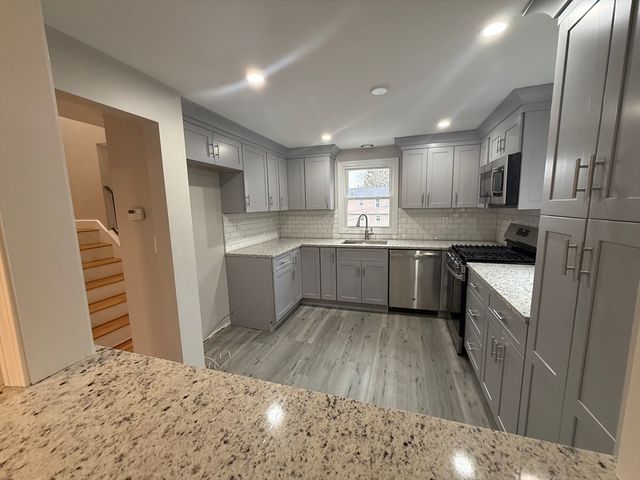 7 Silvia Court 7, Boston, MA 02136