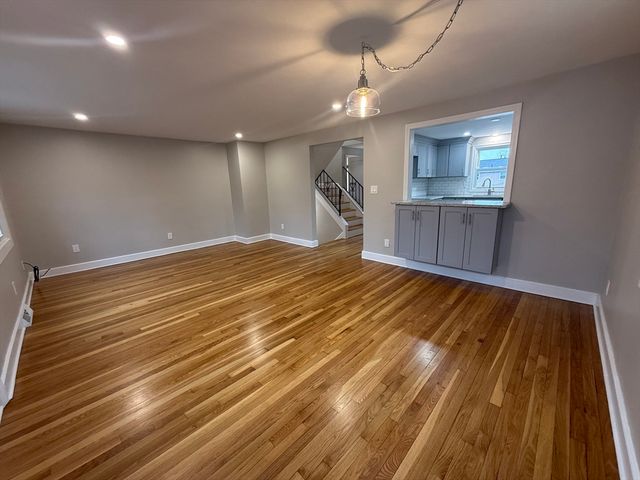 7 Silvia Court 7, Boston, MA 02136