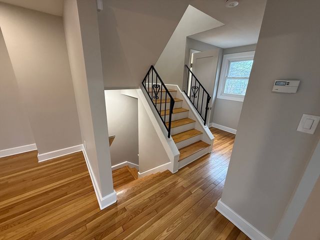 7 Silvia Court 7, Boston, MA 02136