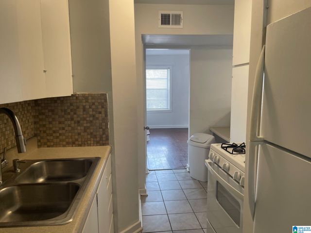 1740 Valley Ave Apt A, Homewood, AL 35209