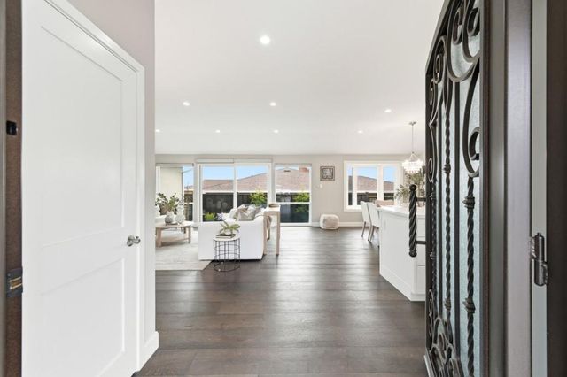 430 Rolling Hills Avenue, San Mateo, CA 94403