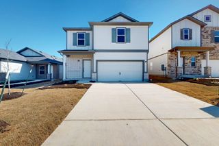 136 Flying Tigers TRL, Jarrell, TX 76537