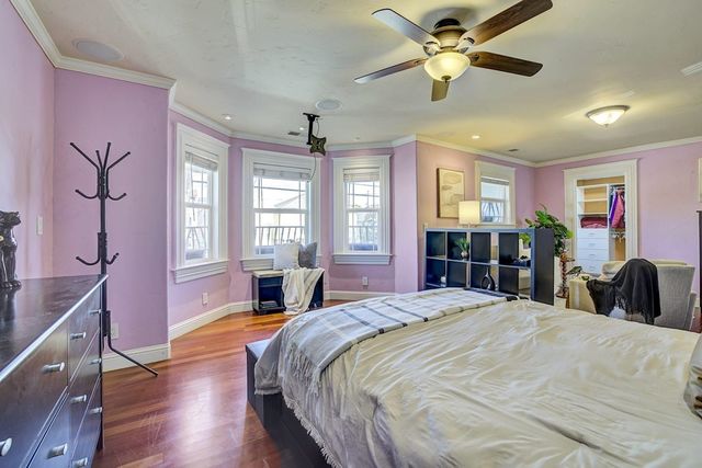 2635 E 10Th St, Oakland, CA 94601