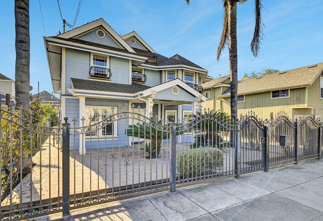 2635 E 10Th St, Oakland, CA 94601