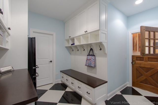 1025 S Vail Avenue, Arlington Heights, IL 60005