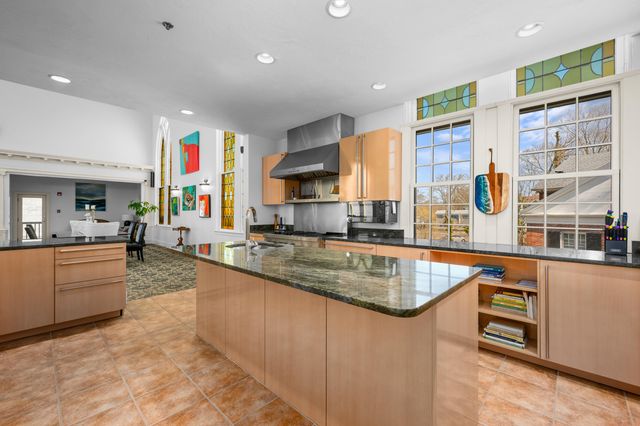 143 Main Street, Sandwich, MA 02563