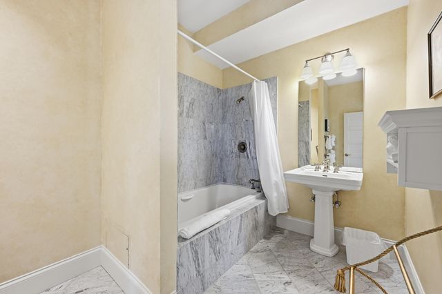 143 Main Street, Sandwich, MA 02563