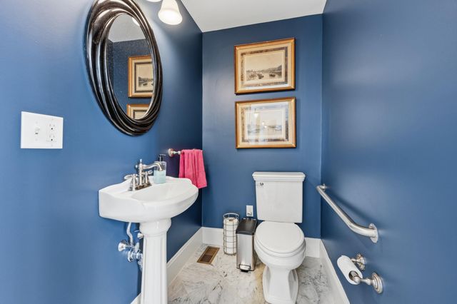 143 Main Street, Sandwich, MA 02563