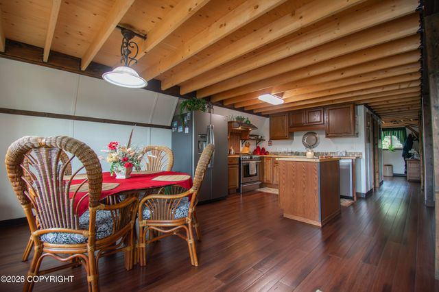 37403 Longview Street, Sterling, AK 99672