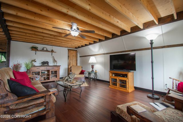 37403 Longview Street, Sterling, AK 99672
